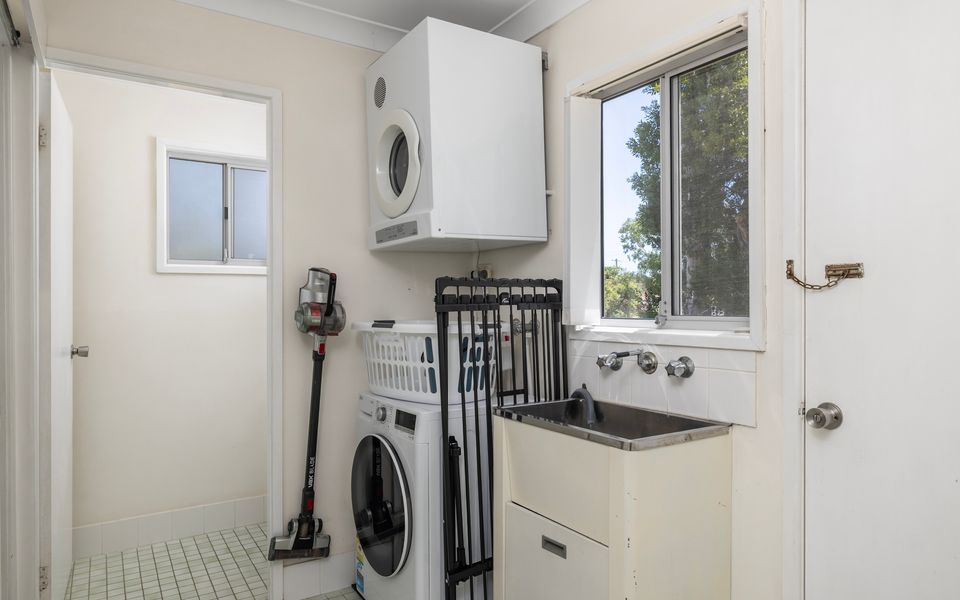 Karingal Beach Cottage Fingal Bay