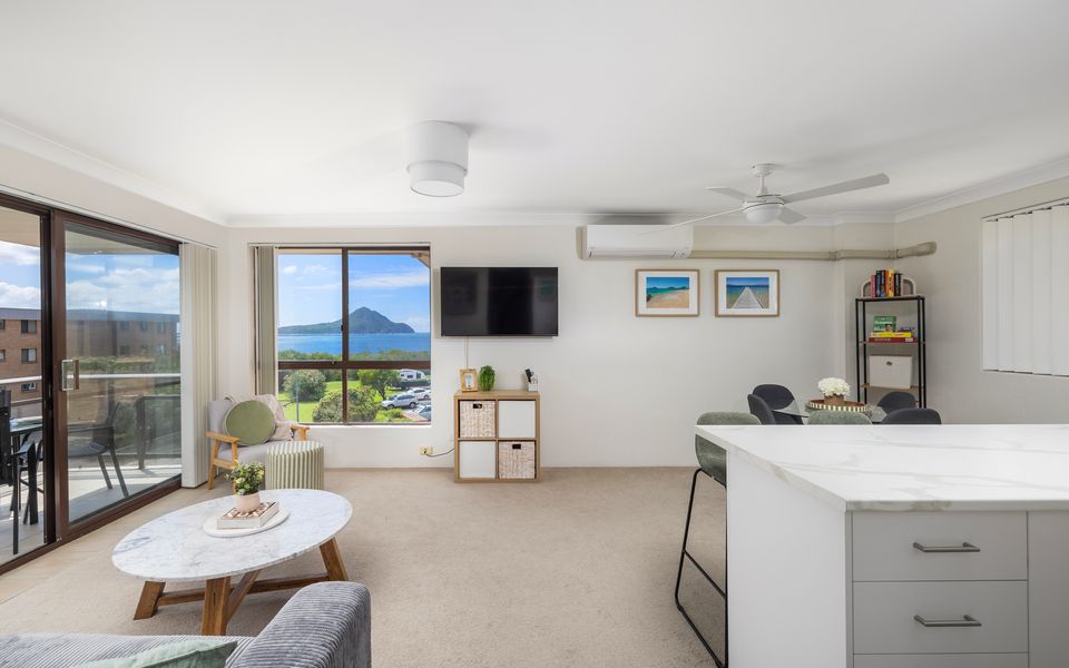 ‘Shoaley Shores on Intrepid’ Overlooking Shoal Bay Beach