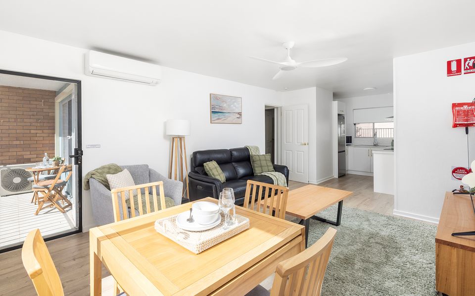 Renovated retreat with Waterviews over stunning Nelson Bay
