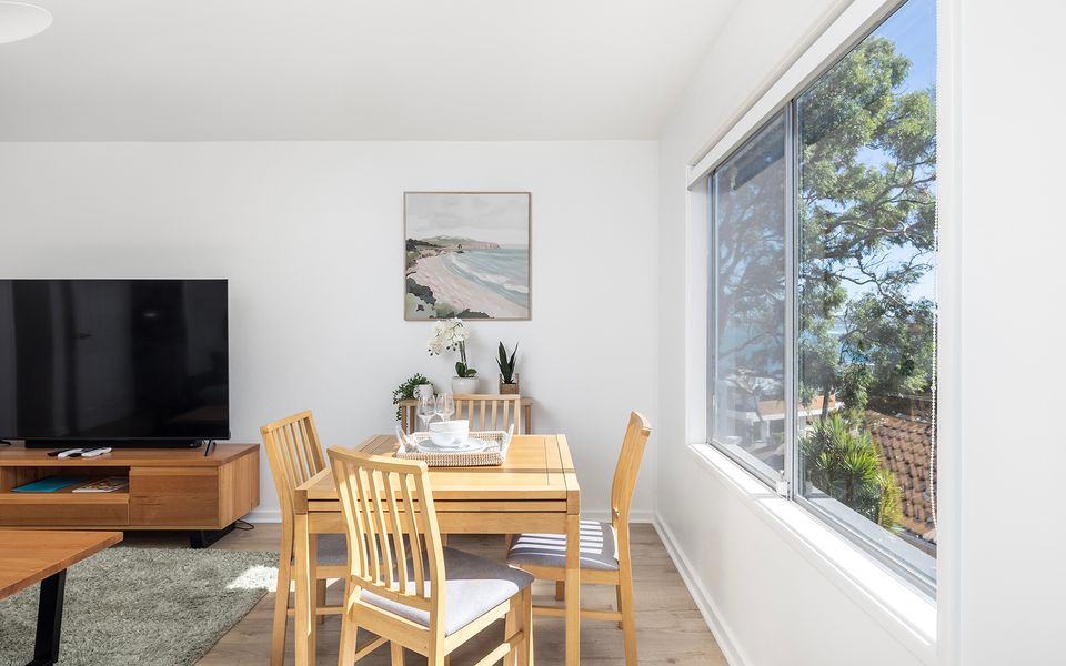 Renovated retreat with Waterviews over stunning Nelson Bay