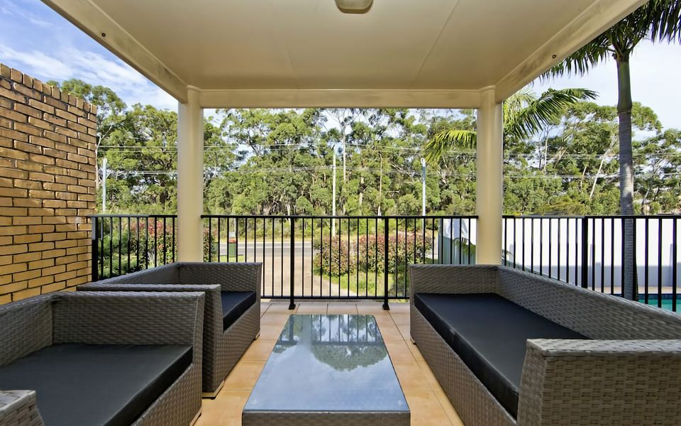 Close to Little Beach and Shoal Bay Beach