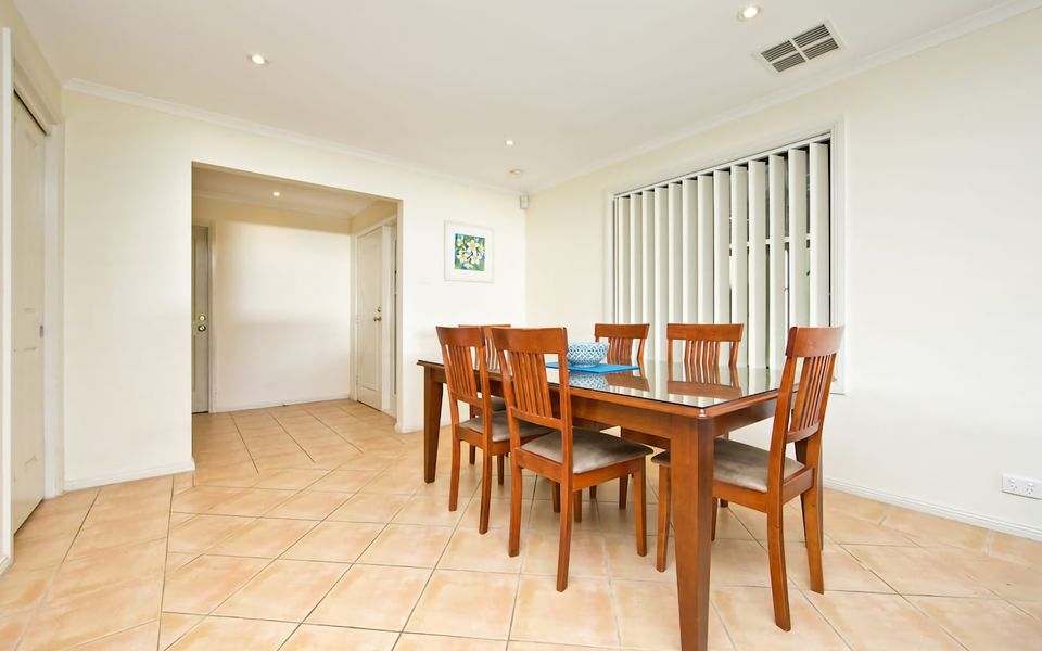 Close to Little Beach and Shoal Bay Beach