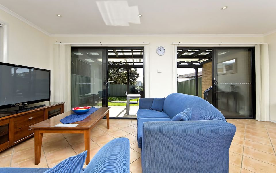 Close to Little Beach and Shoal Bay Beach