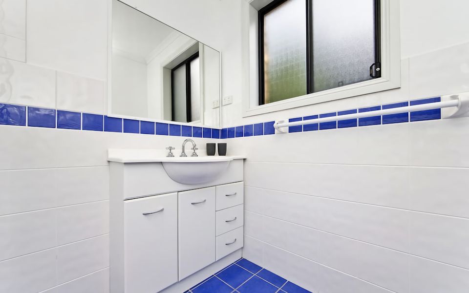 Close to Little Beach and Shoal Bay Beach