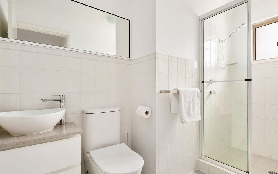 Walking Distance to Little Beach and Shoal Bay