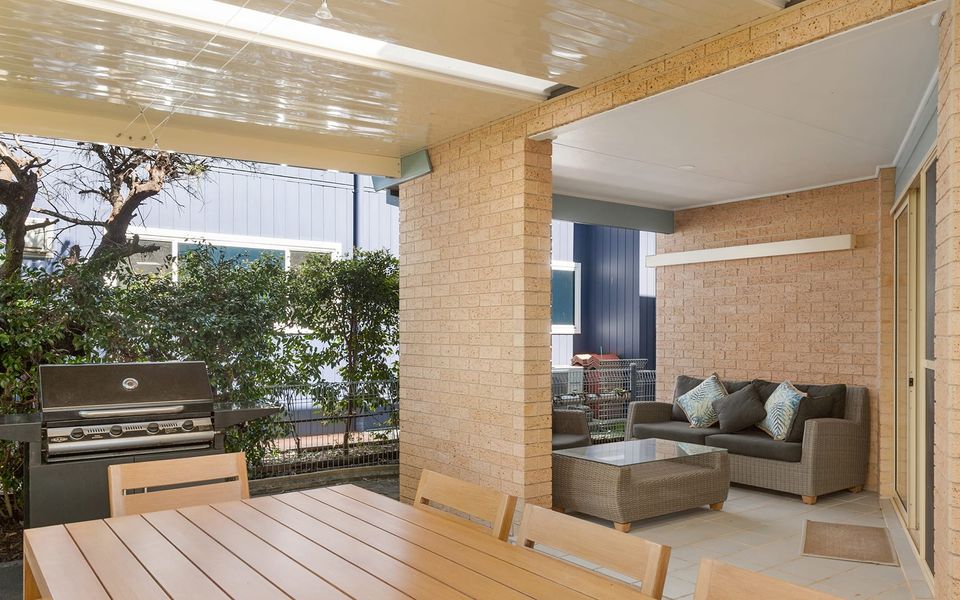 Walking Distance to Little Beach and Shoal Bay