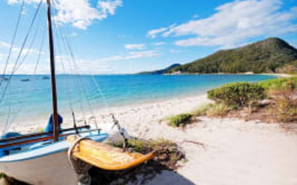 Walking Distance to Little Beach and Shoal Bay