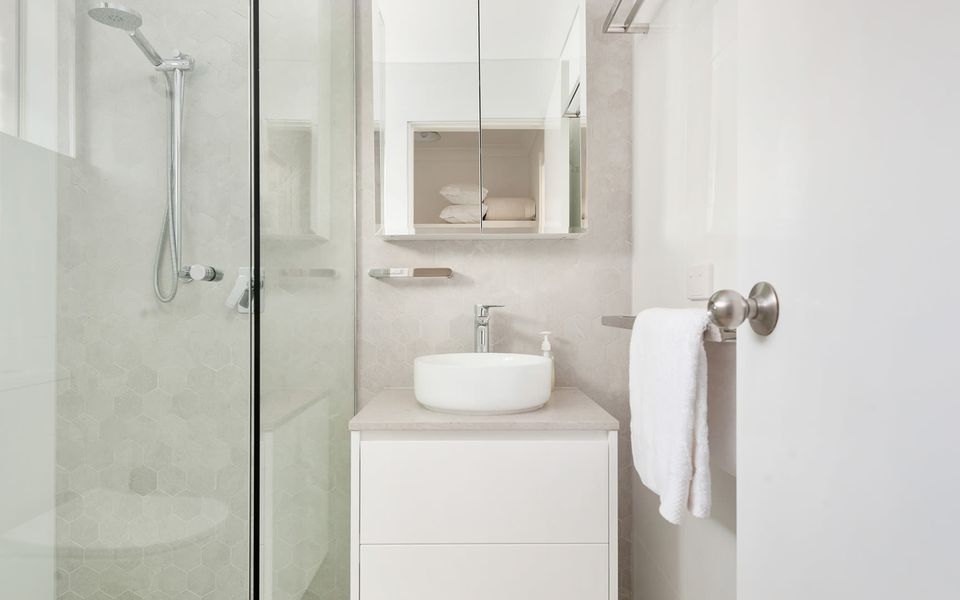 Walking Distance to Little Beach and Shoal Bay