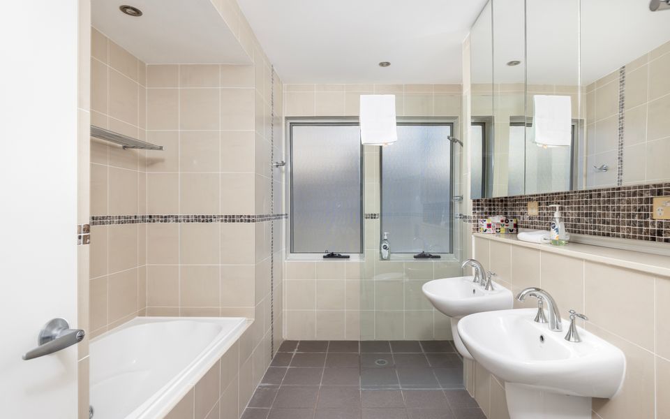 Breath Taking Waterfront