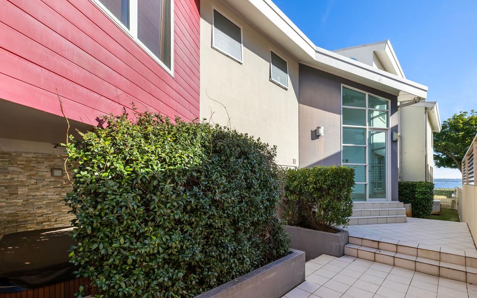 Breath Taking Waterfront