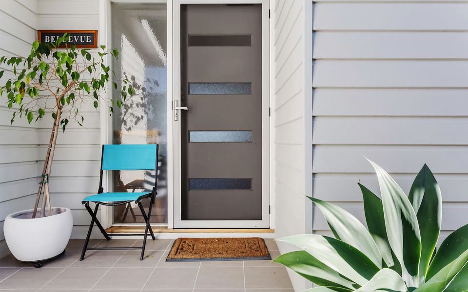 Luxury on Dutchmans  Beach