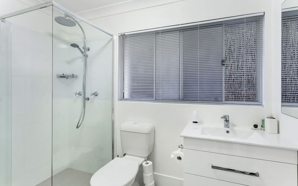 Luxury on Dutchmans  Beach