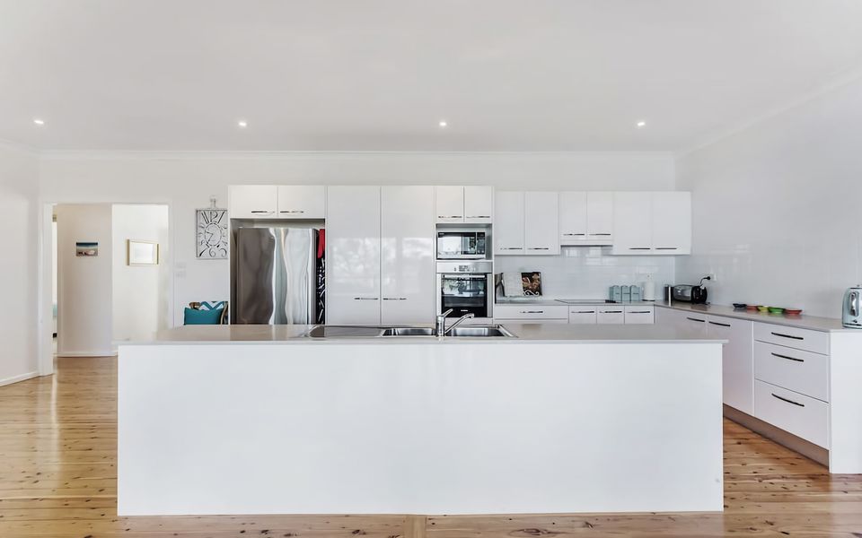 Luxury on Dutchmans  Beach