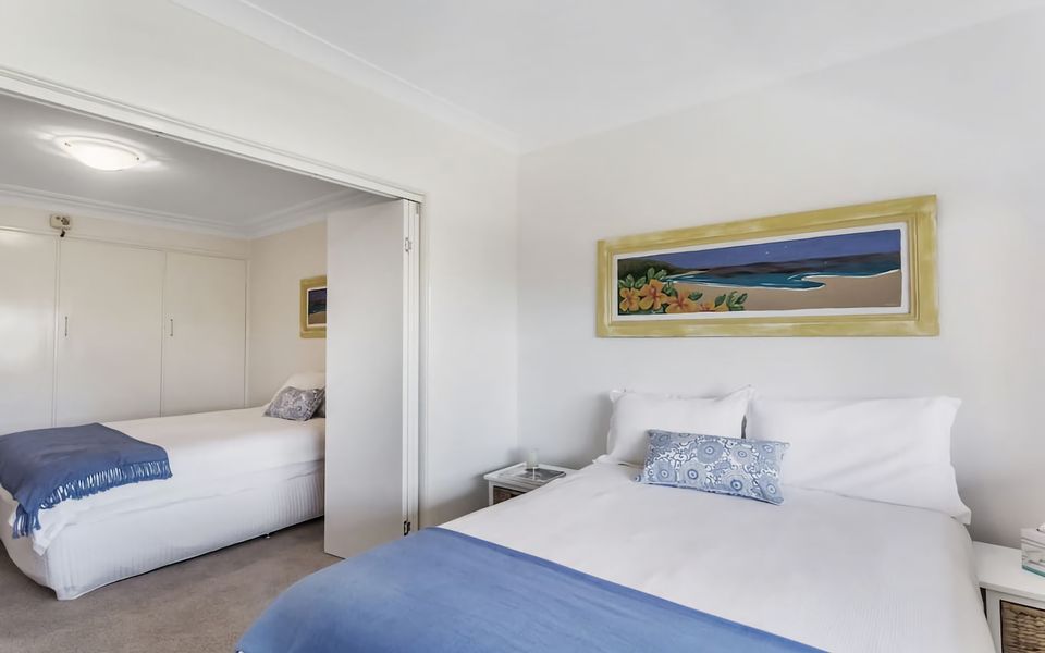 Luxury on Dutchmans  Beach