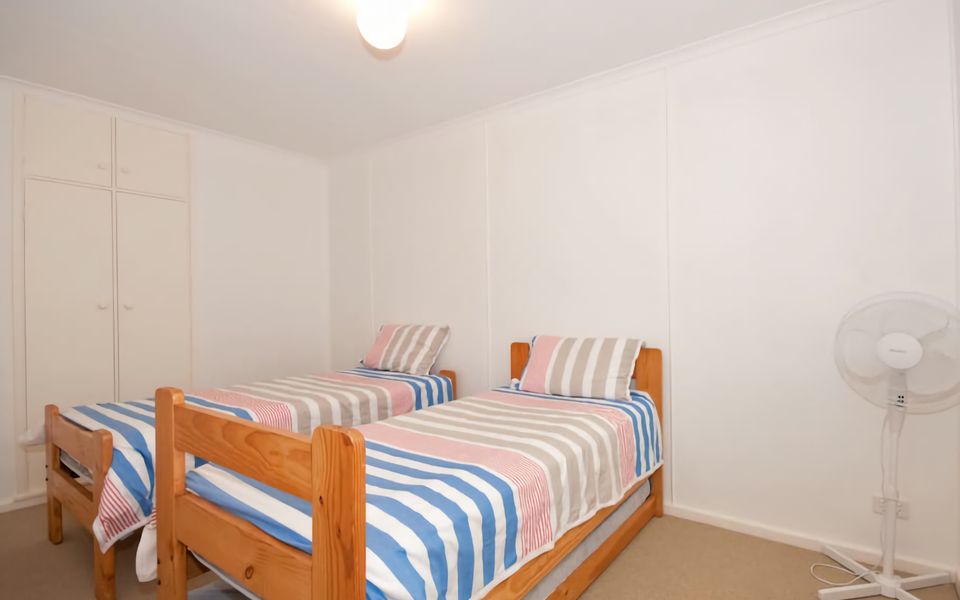 Beachside Shoal Bay Unit 4