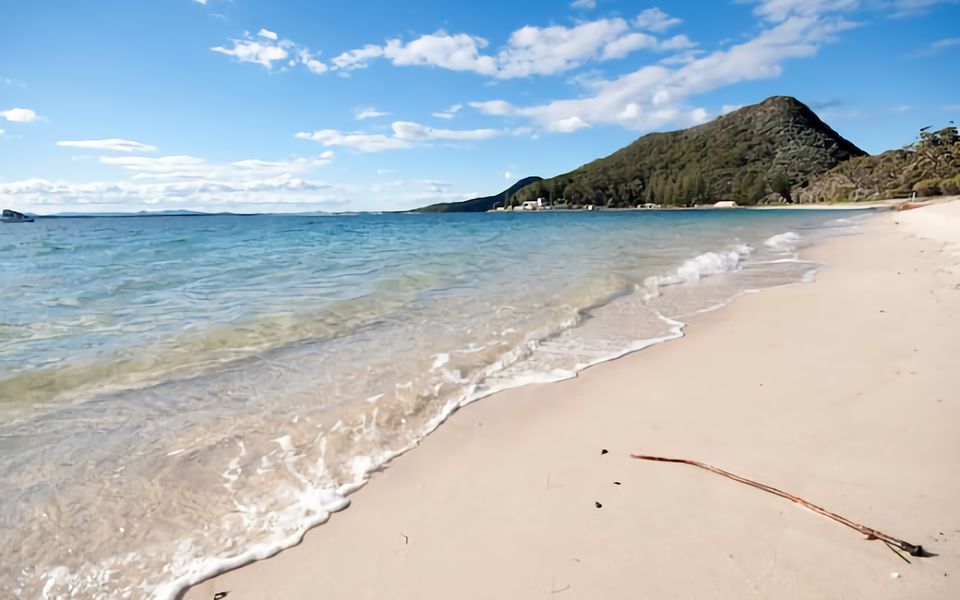 Beachside Shoal Bay Unit 5