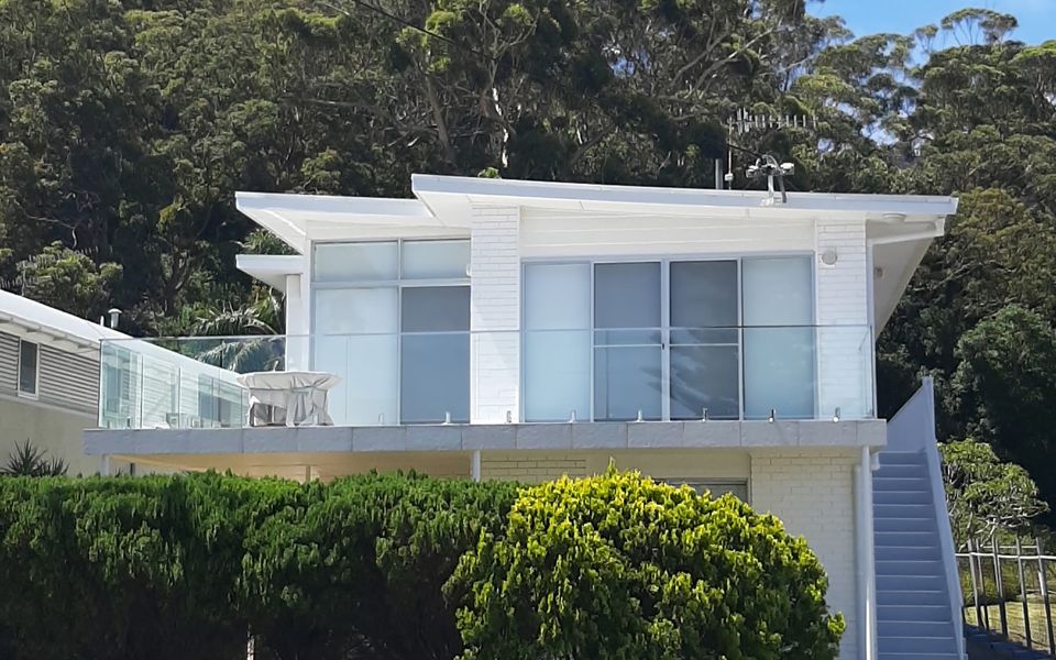 Beachside Shoal Bay Unit 6