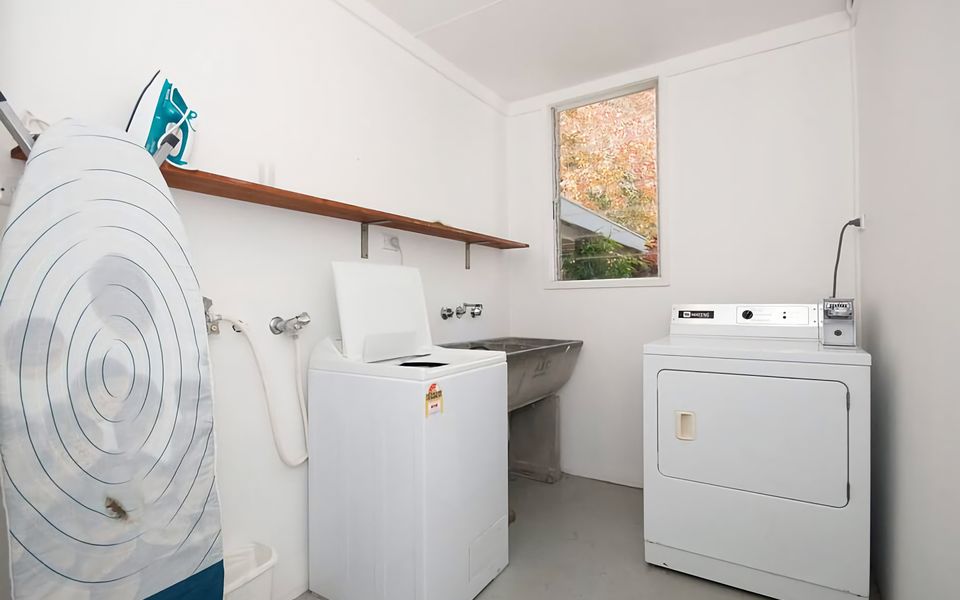 Beachside Shoal Bay Unit 6