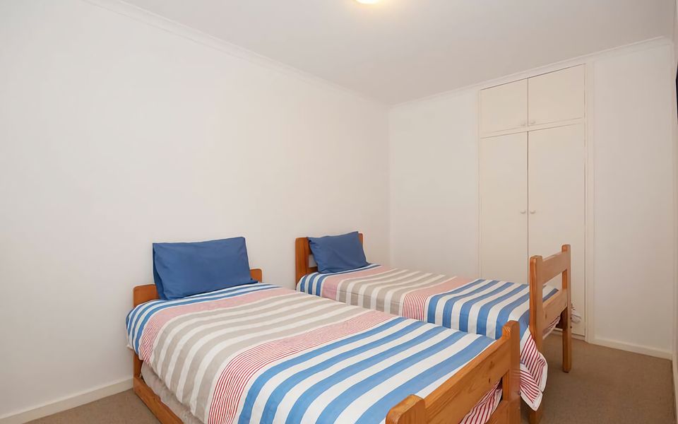 Beachside Shoal Bay Unit 6