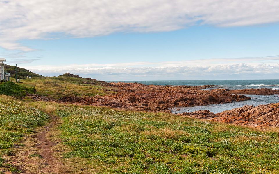 Absolute Waterfront Anna Bay