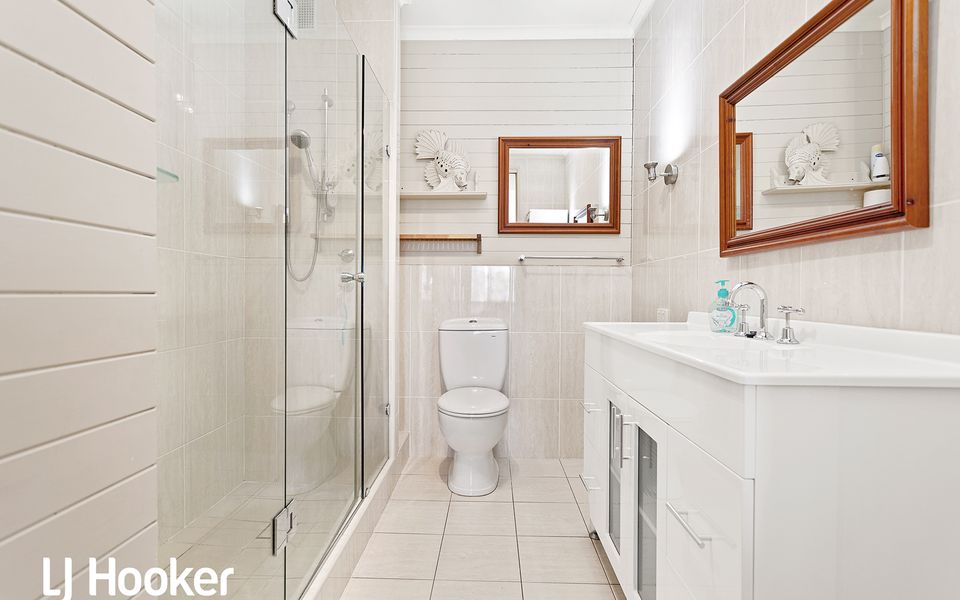 Amazing waterfront location