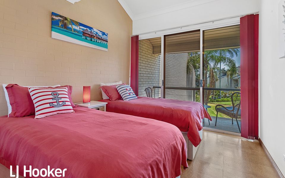 Amazing waterfront location