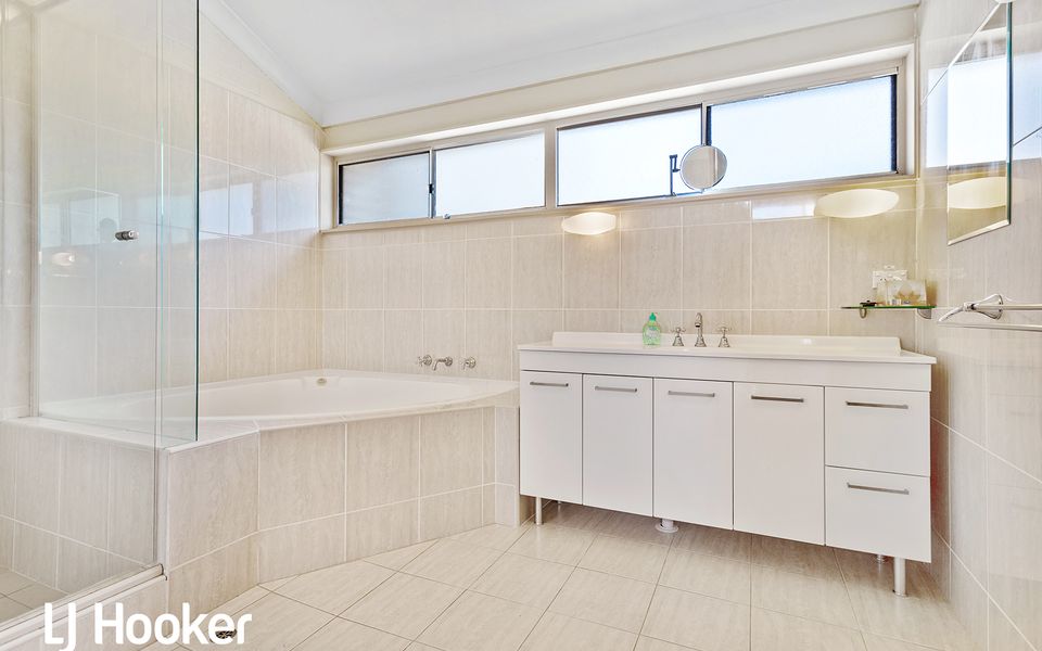 Amazing waterfront location