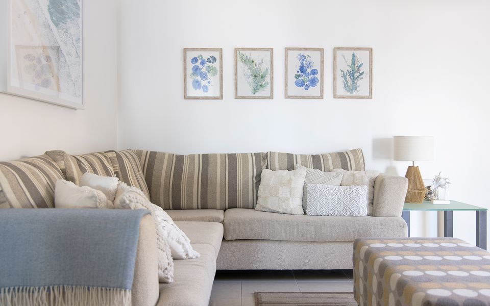 Hear the waves watch the whales Anna Bay