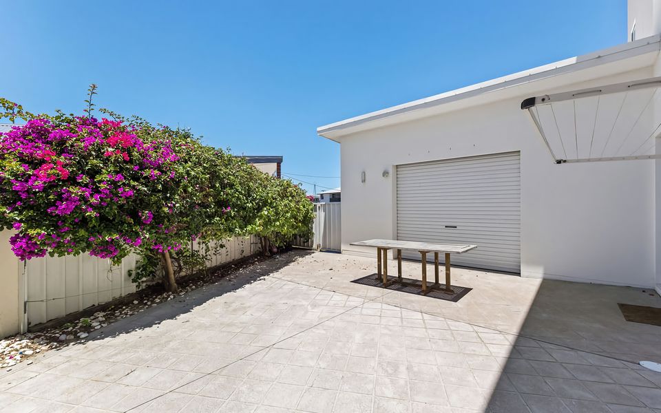 Birubi Beach Waterfront