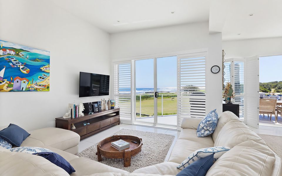 Birubi Beach Waterfront