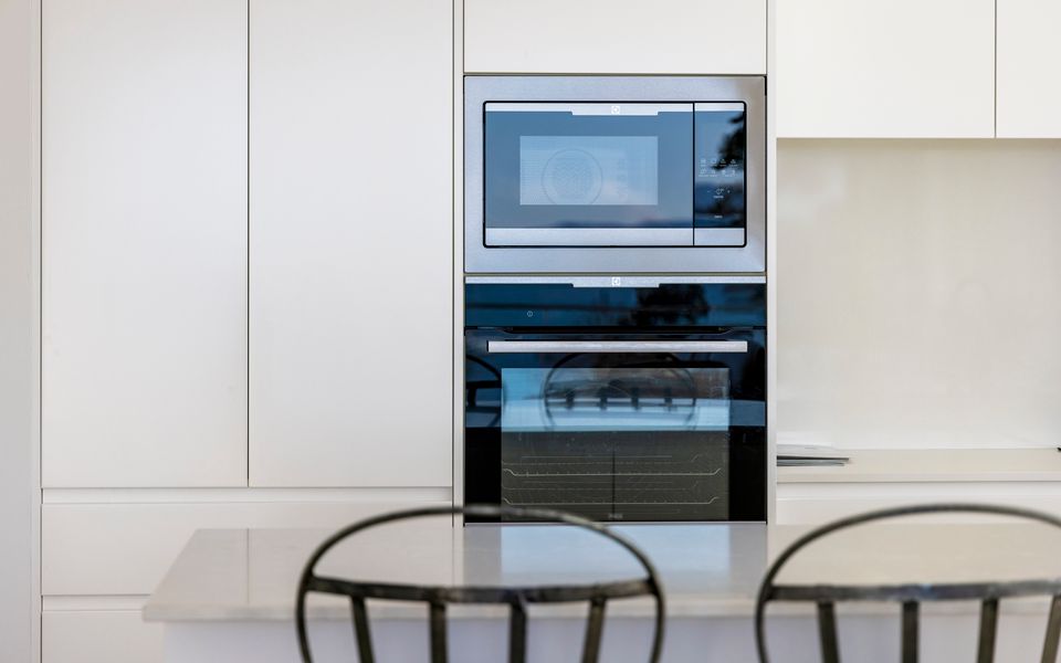 Aura 3 Spectacular Beachside Views