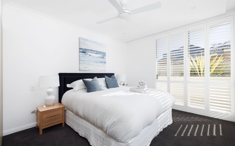 Aura 3 Spectacular Beachside Views