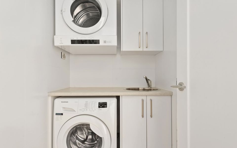 Aura 3 Spectacular Beachside Views