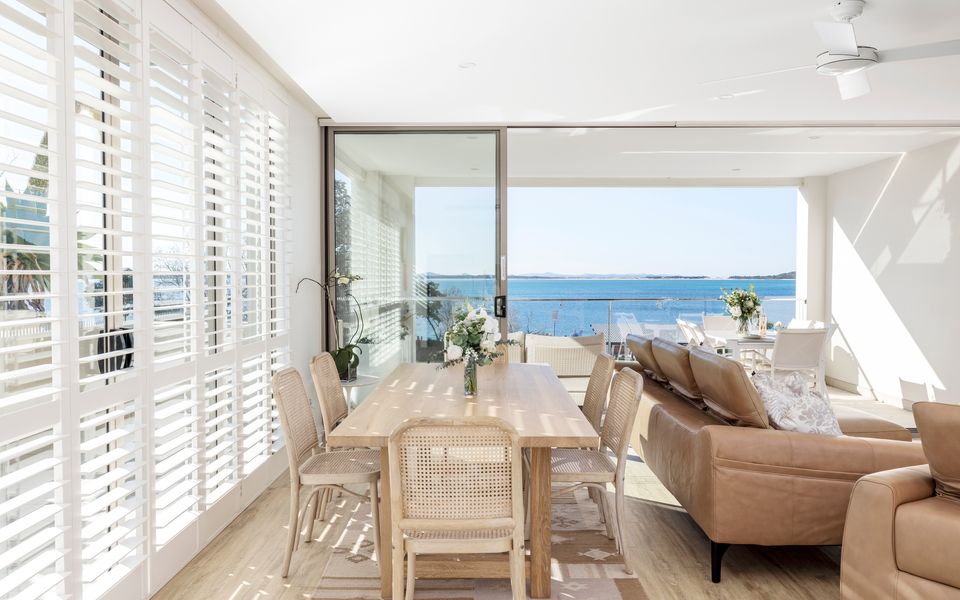 Aura 3 Spectacular Beachside Views