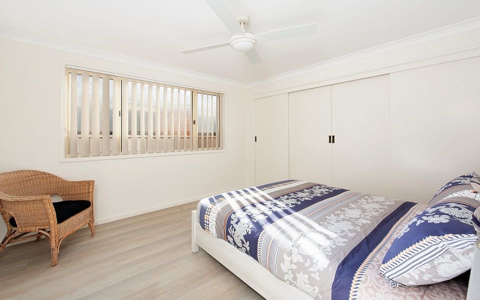 Bombora Walking Distance to Fingal Beach 1/12 Farm Rd, Fingal Bay