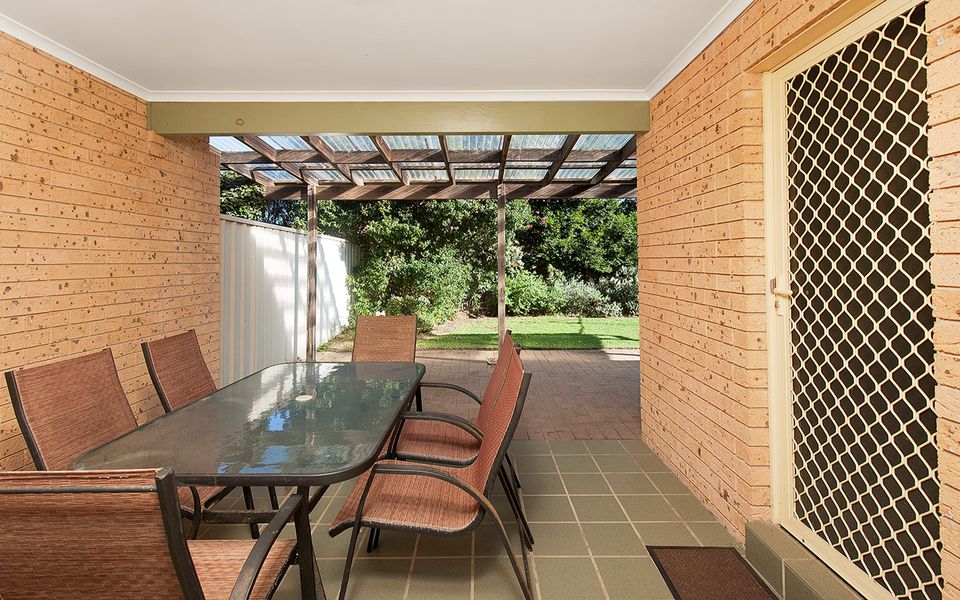 Bombora Walking Distance to Fingal Beach 1/12 Farm Rd, Fingal Bay