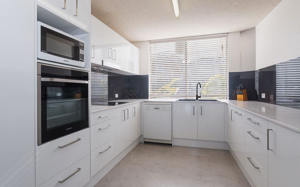 The Dunes Two bedroom apartment overlooking pool