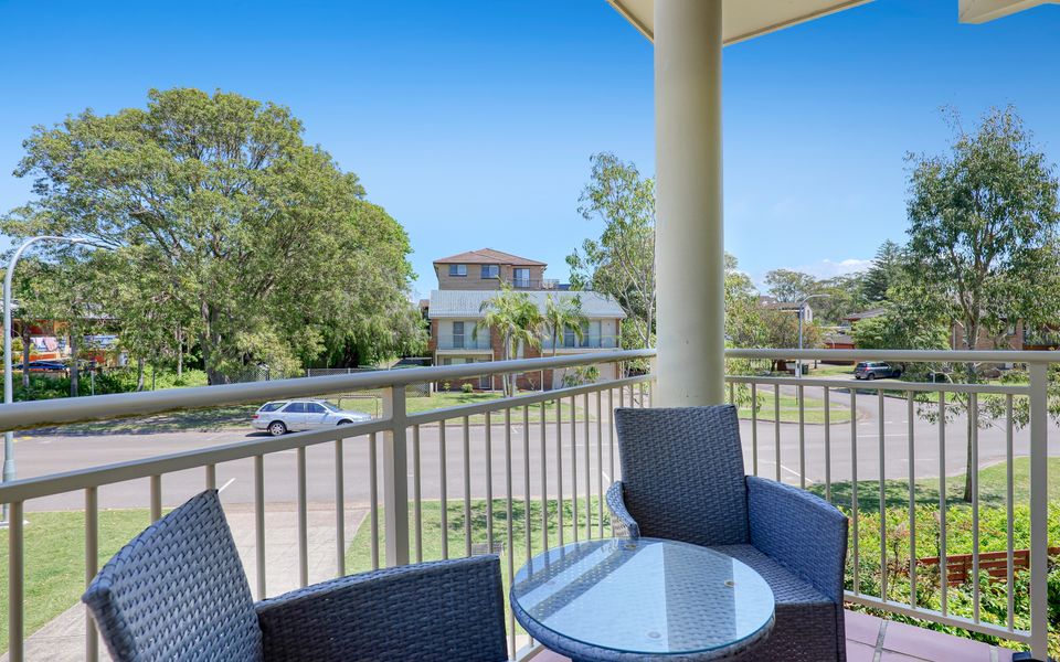 Upstairs main bedroom balcony