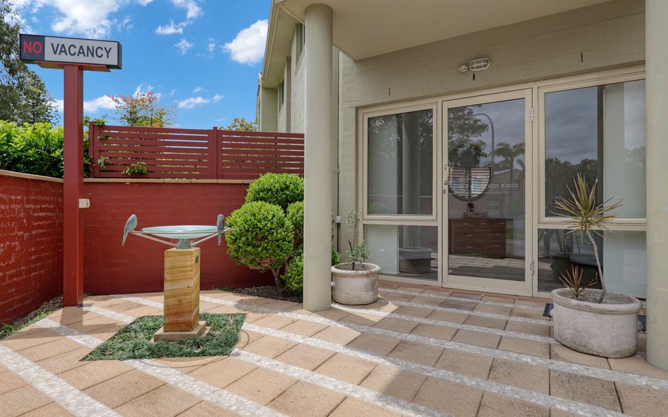 Martys Little Beach No 1 Two Story Apartment