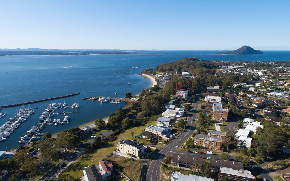 Kamillaroi Walk to restaurants cafes and beach