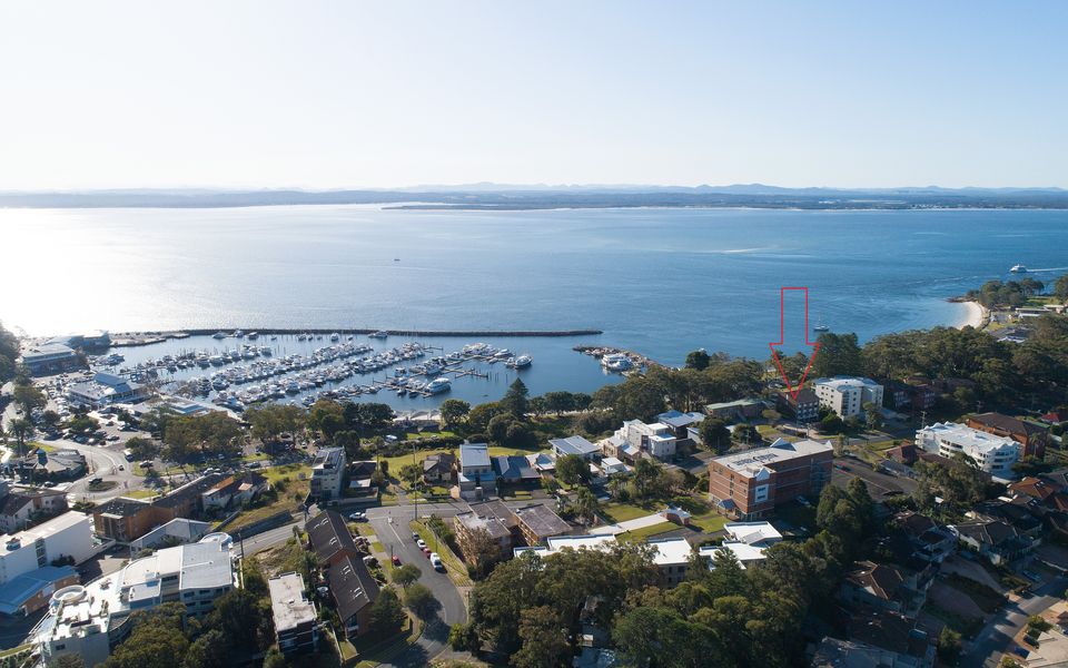 Kamillaroi Walk to restaurants cafes and beach