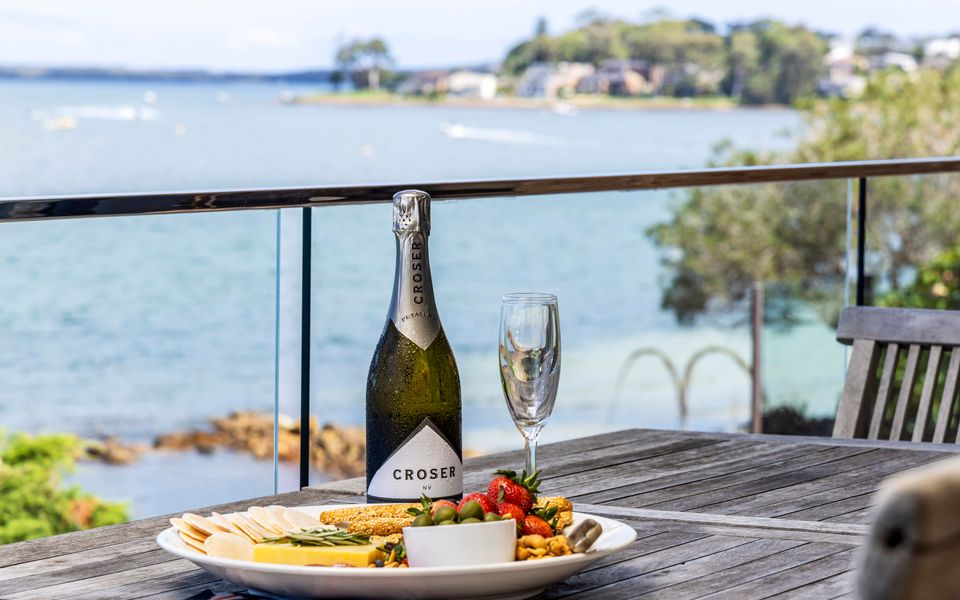 Lanimer Spectacular Waterfront