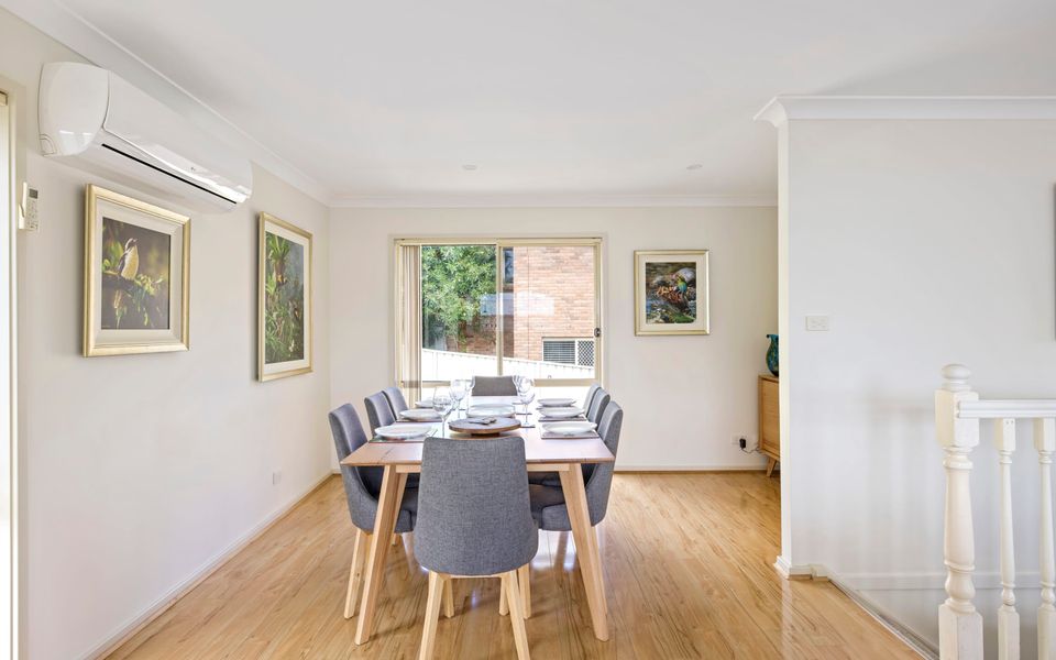 Pet friendly – Views- Meters to the Beach & Anchorage Port Stephens