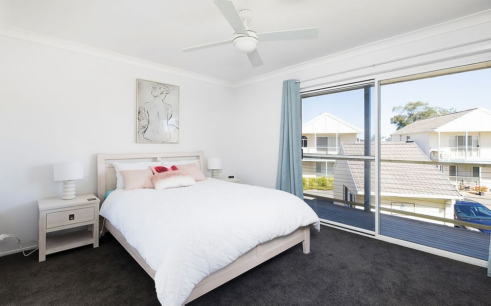 Sandcastles No 1- Stroll to Birubi and Tomaree Coastal Walk