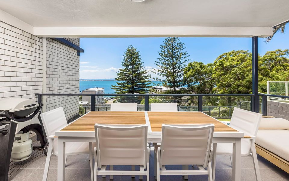 Luxury Escape Sundeck Shoal Bay