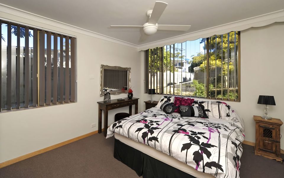 Gorgeous Harbourside