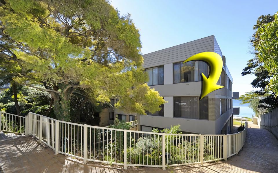 Gorgeous Harbourside