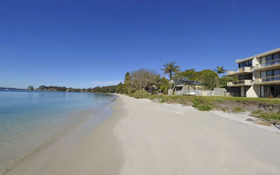 Gorgeous Harbourside