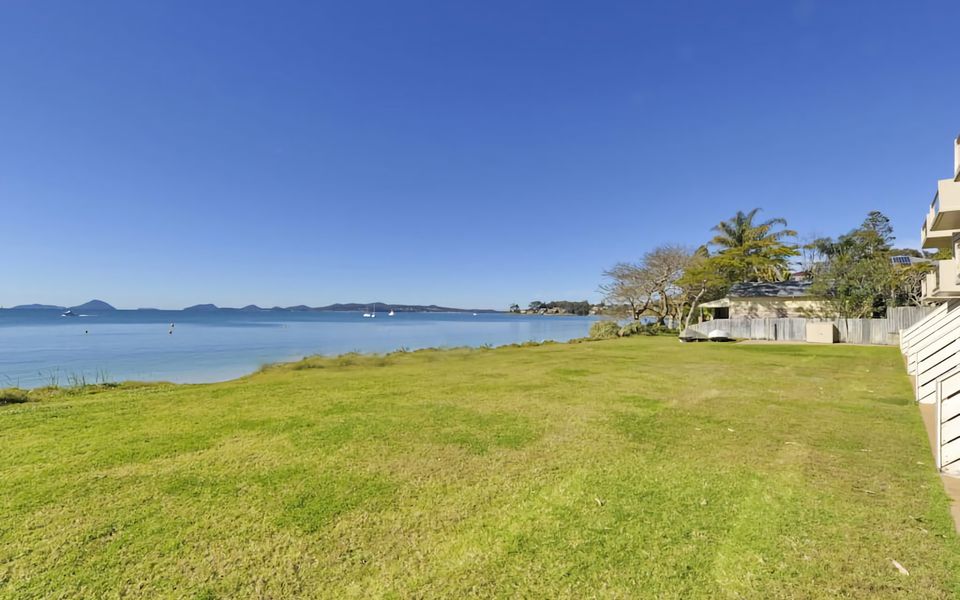 Gorgeous Harbourside