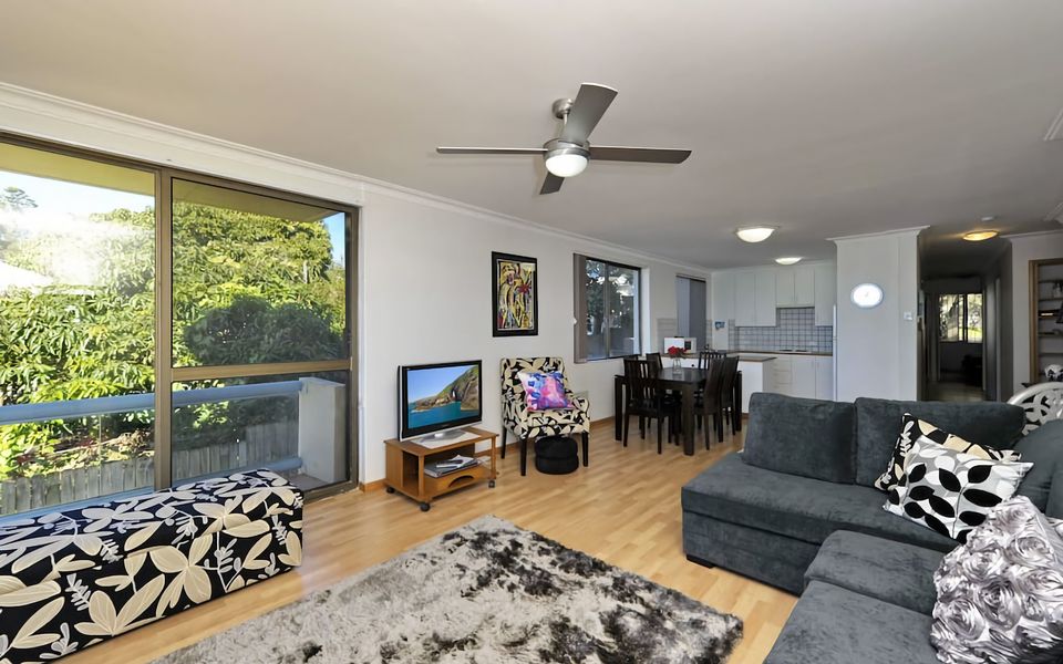 Gorgeous Harbourside